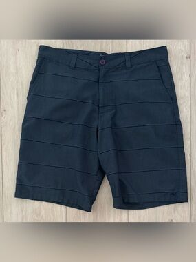 O’Neill men’s size 34 navy blue stripe casual shorts 10” inseam